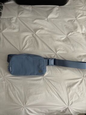 Lululemon Crossbody Belt Bag